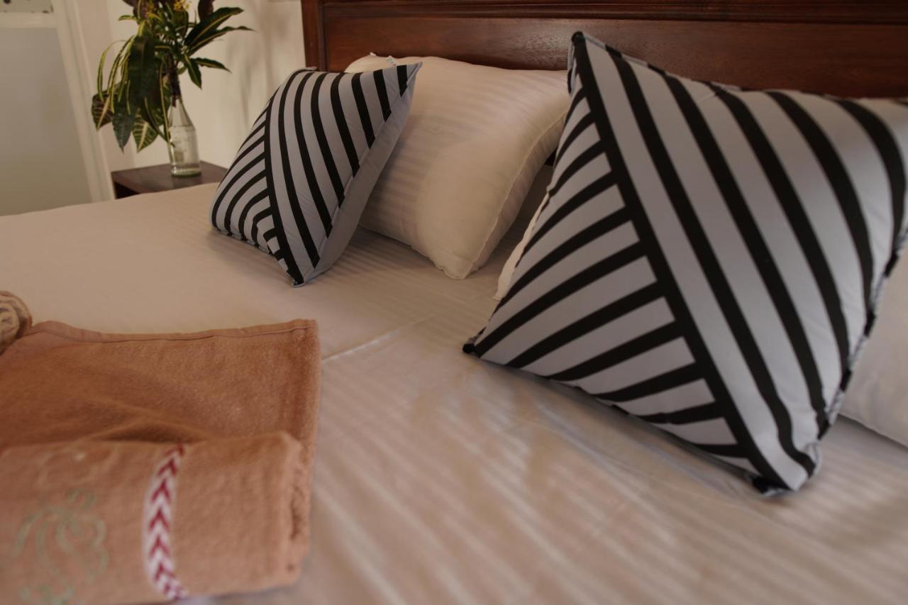 Surf Nest Hiriketiya Hotel Dickwella Exterior photo